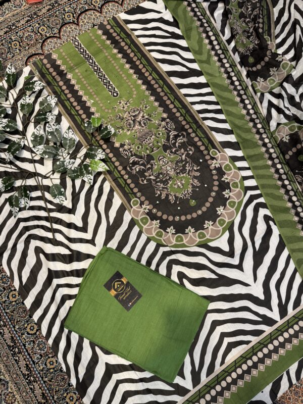 Pure cotton unstiched flat on sale price 499  limited stoke hurry