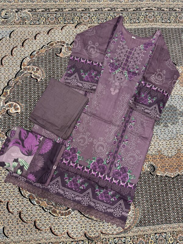 IMG_1794 Lawn cotton stiched 3pc cotton